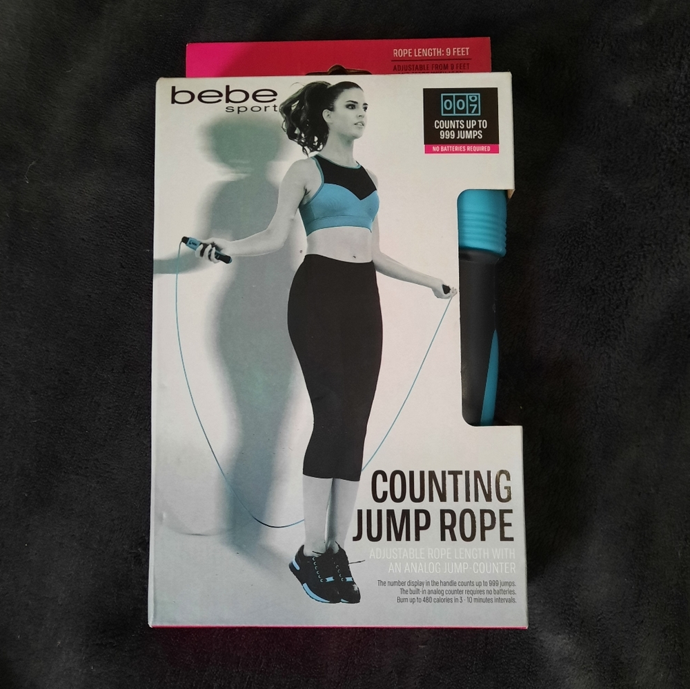 New in Box Self Counting Jump Rope (Counts up to 999)